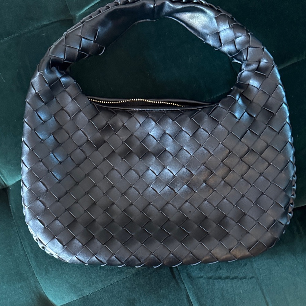 Urban Expressions Black Woven Hobo Bag